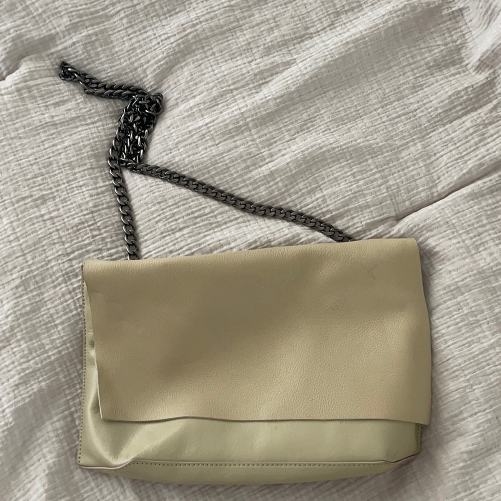 Pour La Victoire Beige Leather Chain Purse